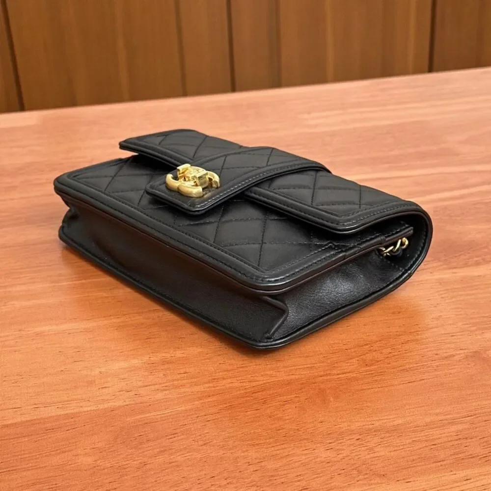 Chanel Women Pre-Loved Bag Very Good Condition